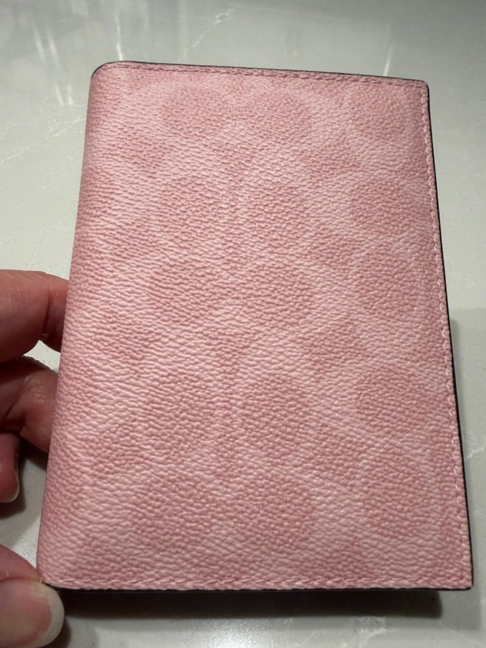 Coach Outlet Passport Card Case In Powder Pink Signature Canvas